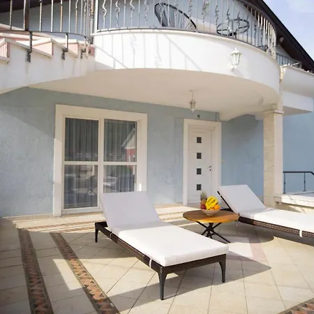 Kovac 2 Apartment *
