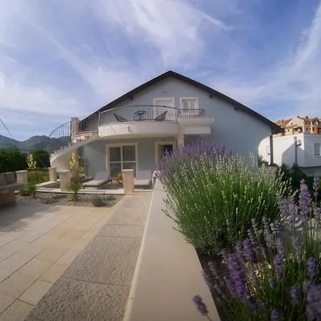 Kovac 2 Διαμέρισμα Τρέμπινιε