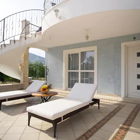 Apartment Kovac 2 *