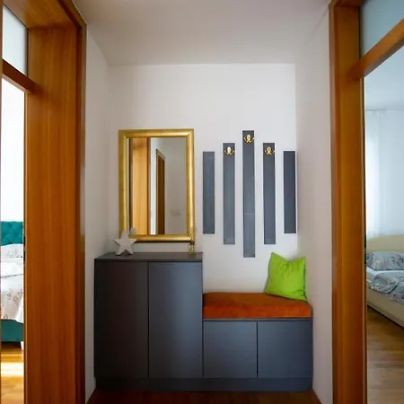 Kovac 2 Apartment