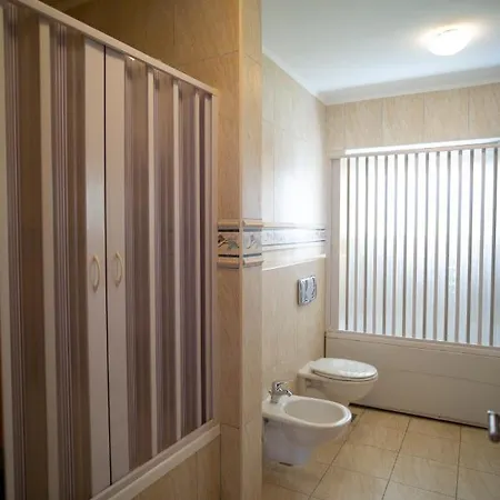 Kovac 2 * Τρέμπινιε