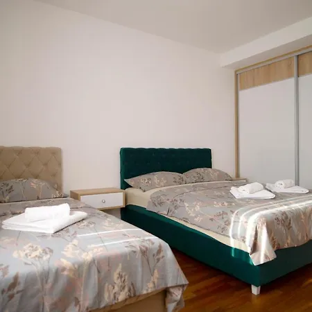 Apartment Kovac 2 *