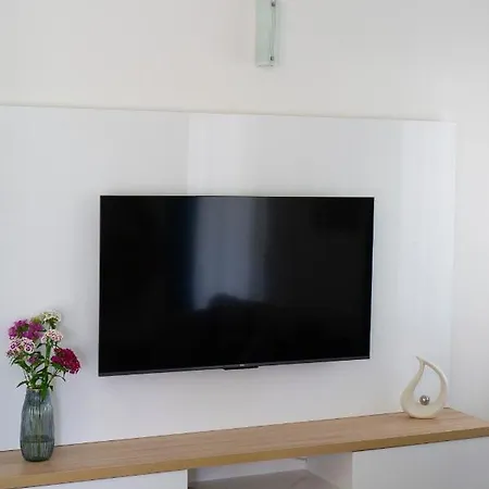 Kovac 2 Apartment