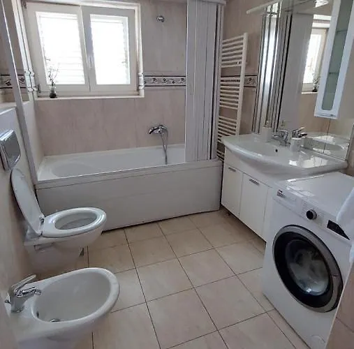 Kovac 2 特雷比涅