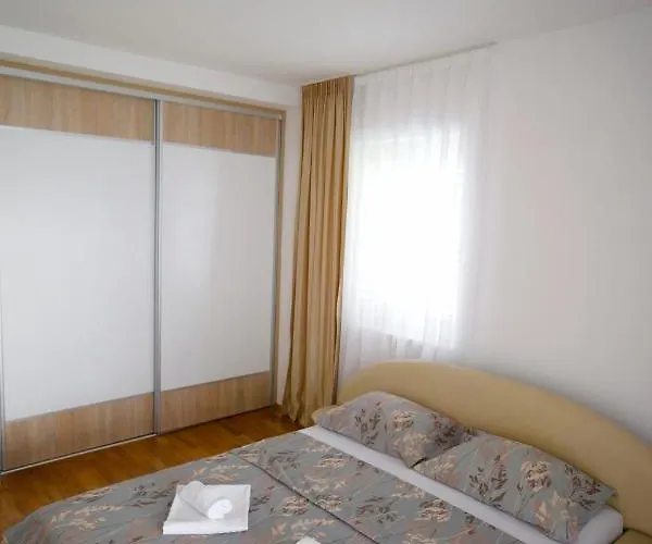 Kovac 2 * 特雷比涅